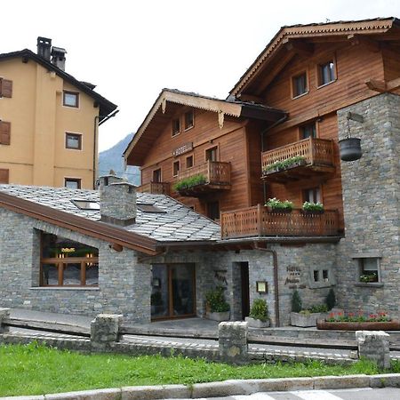 Hotel Maison Saint Jean كورمايور المظهر الخارجي الصورة